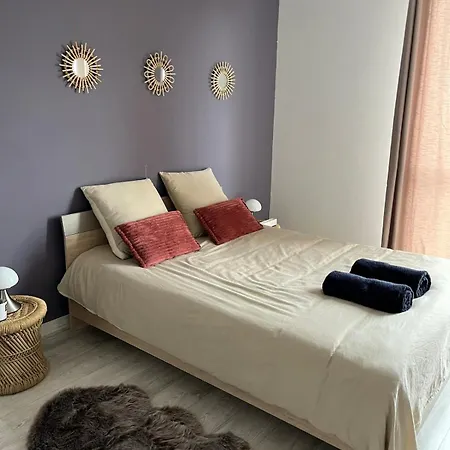 Spacieux Et Confortable Avec 3 דירה *